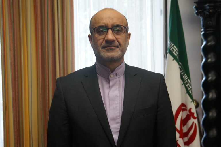 Ambasador Iranu: Hipokryzja Zachodu nie zna granic
