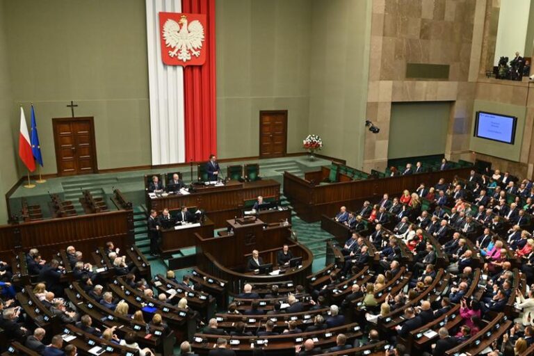 Nowy parlament dorżnie Polskę?