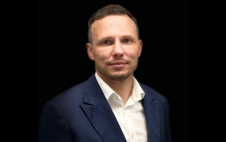 Pułapki Strategii Przeciwdziałania Antysemityzmowi – adwokat ujawnia zagrożenia dla Polaków